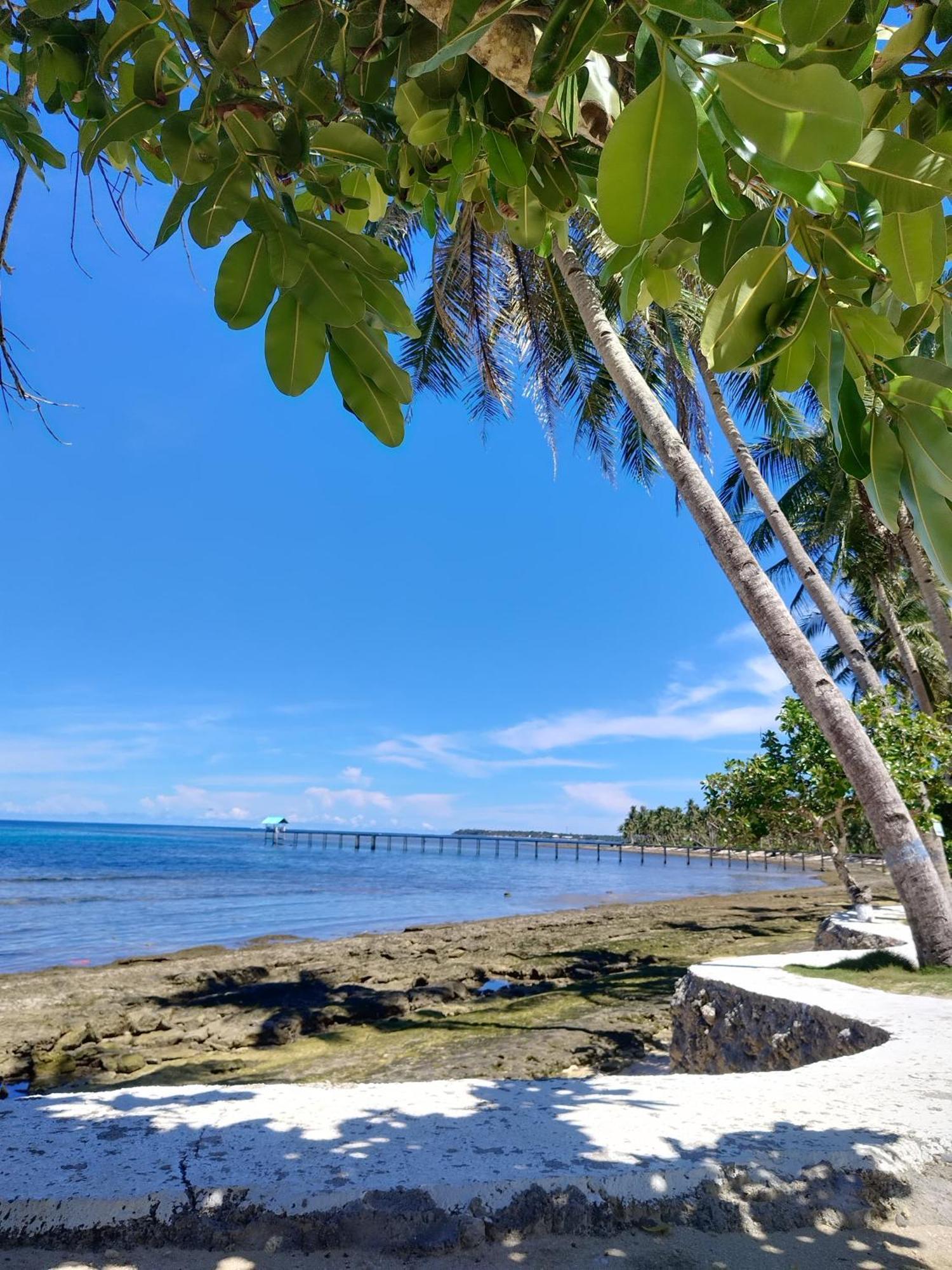 Langojon Jianjoy Beach Resort General Luna  Bagian luar foto