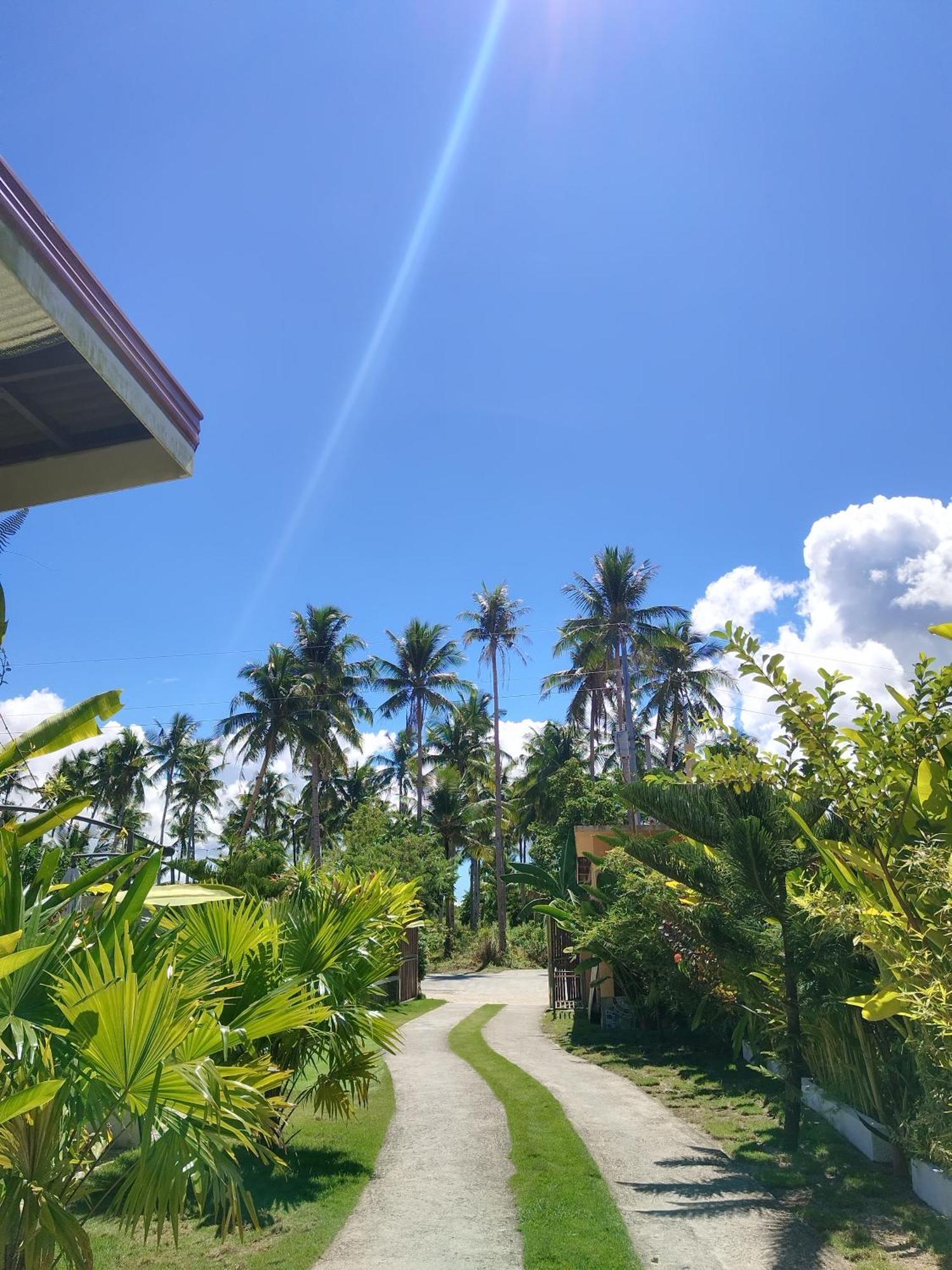 Langojon Jianjoy Beach Resort General Luna  Bagian luar foto